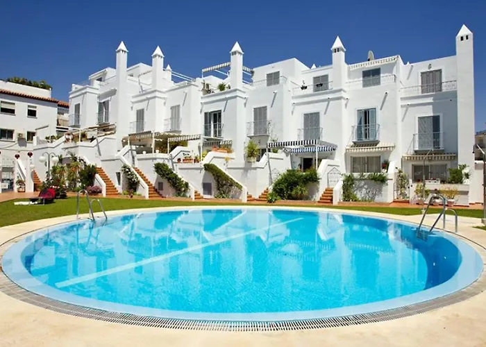 Canovas - Con Piscina Huertos 7 Nyaraló Nerja