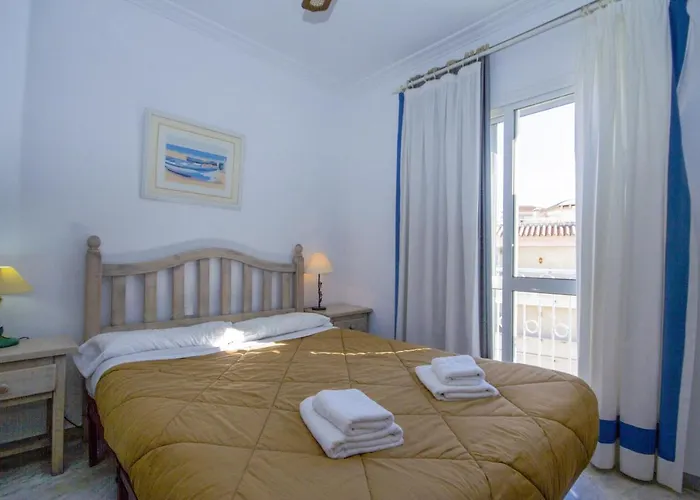 Canovas - Con Piscina Huertos 7 *